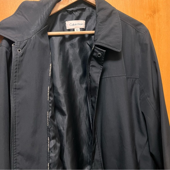 Calvin Klein Light Weight Zip-Up Jacket - Picture 10 of 11